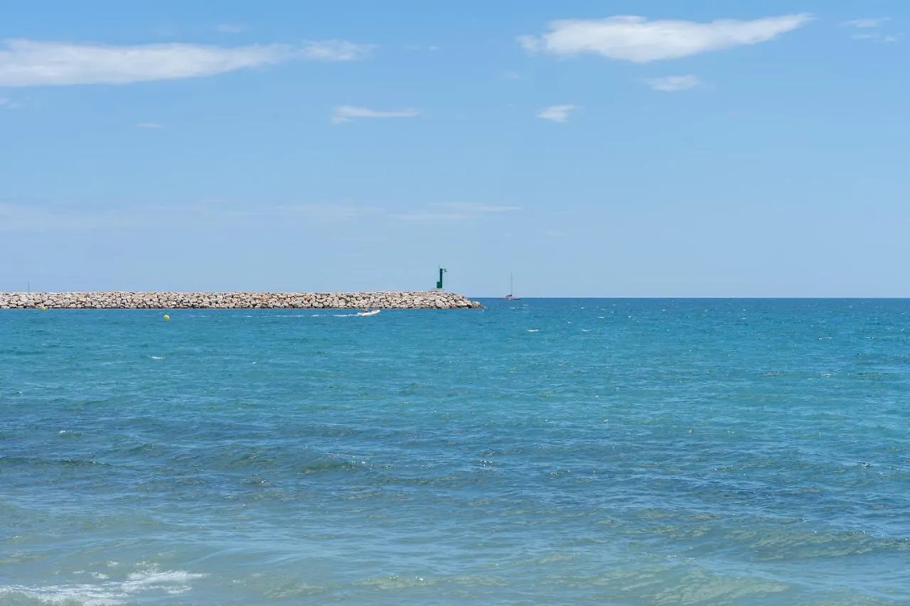 Magical 2Br Condo In The Heart Of Cambrils