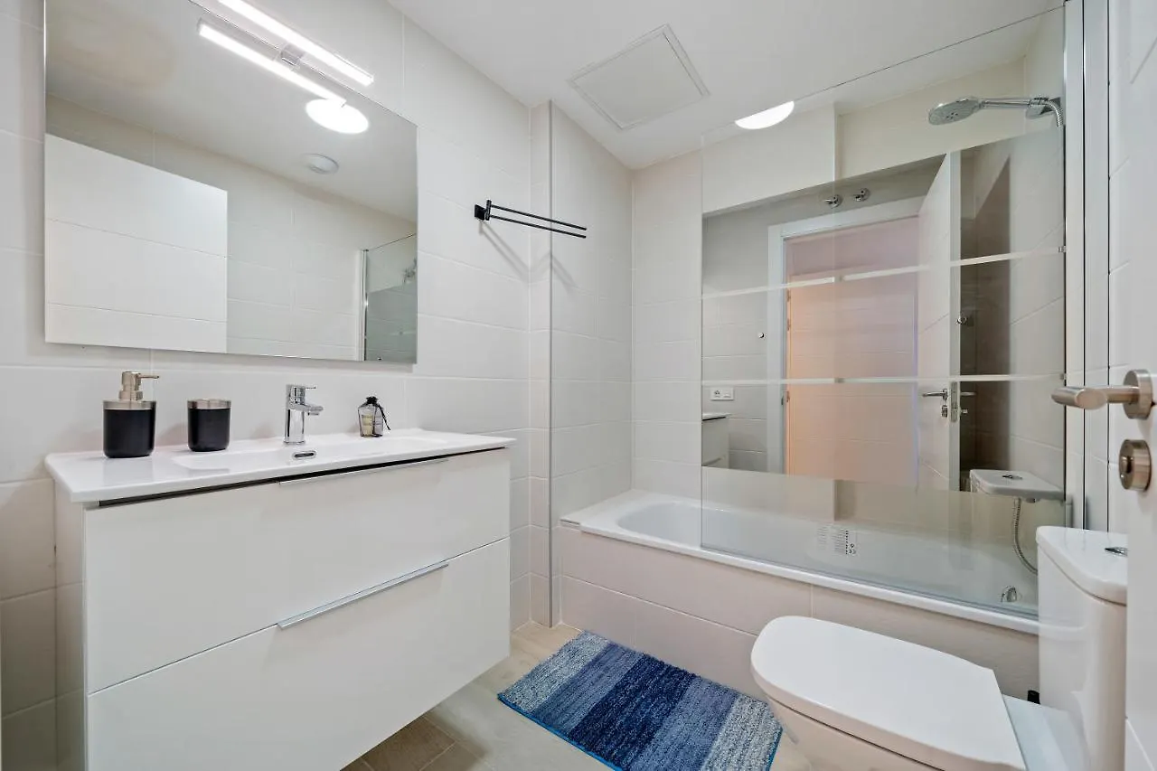 Apartman Magical 2Br Condo In The Heart Of Cambrils Spanyolország