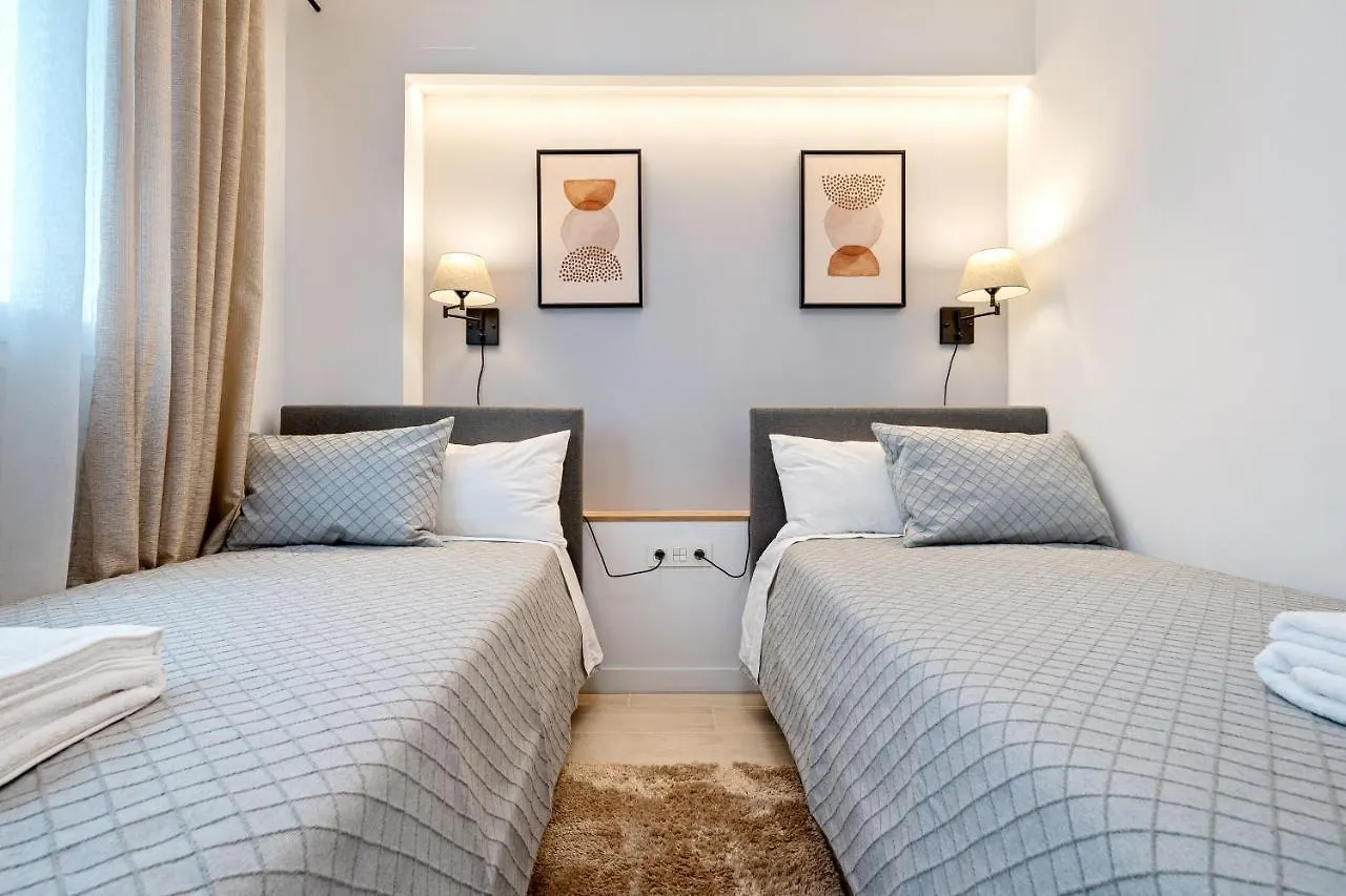 Apartman Magical 2Br Condo In The Heart Of Cambrils